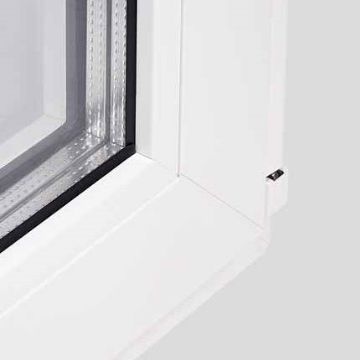 уплотнение черное окно рехау